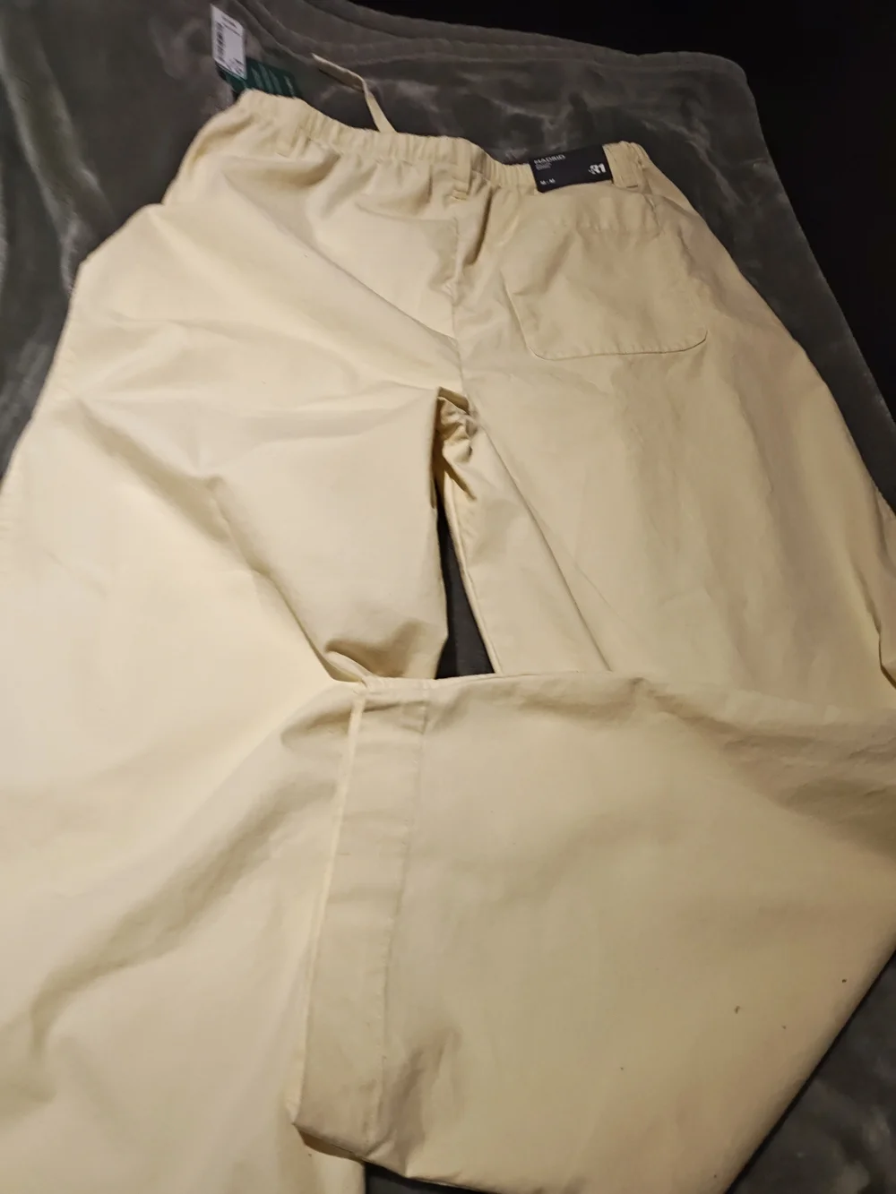 Men's Casual Drawstring Chinos in Cream M.